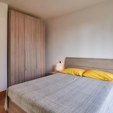 Nr- 33 By Interhome *
